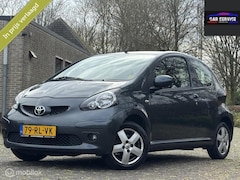 Toyota Aygo - 1.0-12V Sport/NAP/NWE APK/AIRCO/LMV/KOOPJE