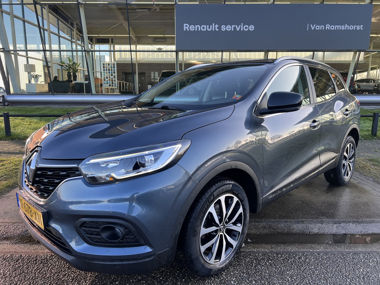 Renault Kadjar - 1.3 TCe 140PK Limited / Automaat / Keyless / Climate / Cruise / Applecarplay - Androidauto - AutoWereld.nl