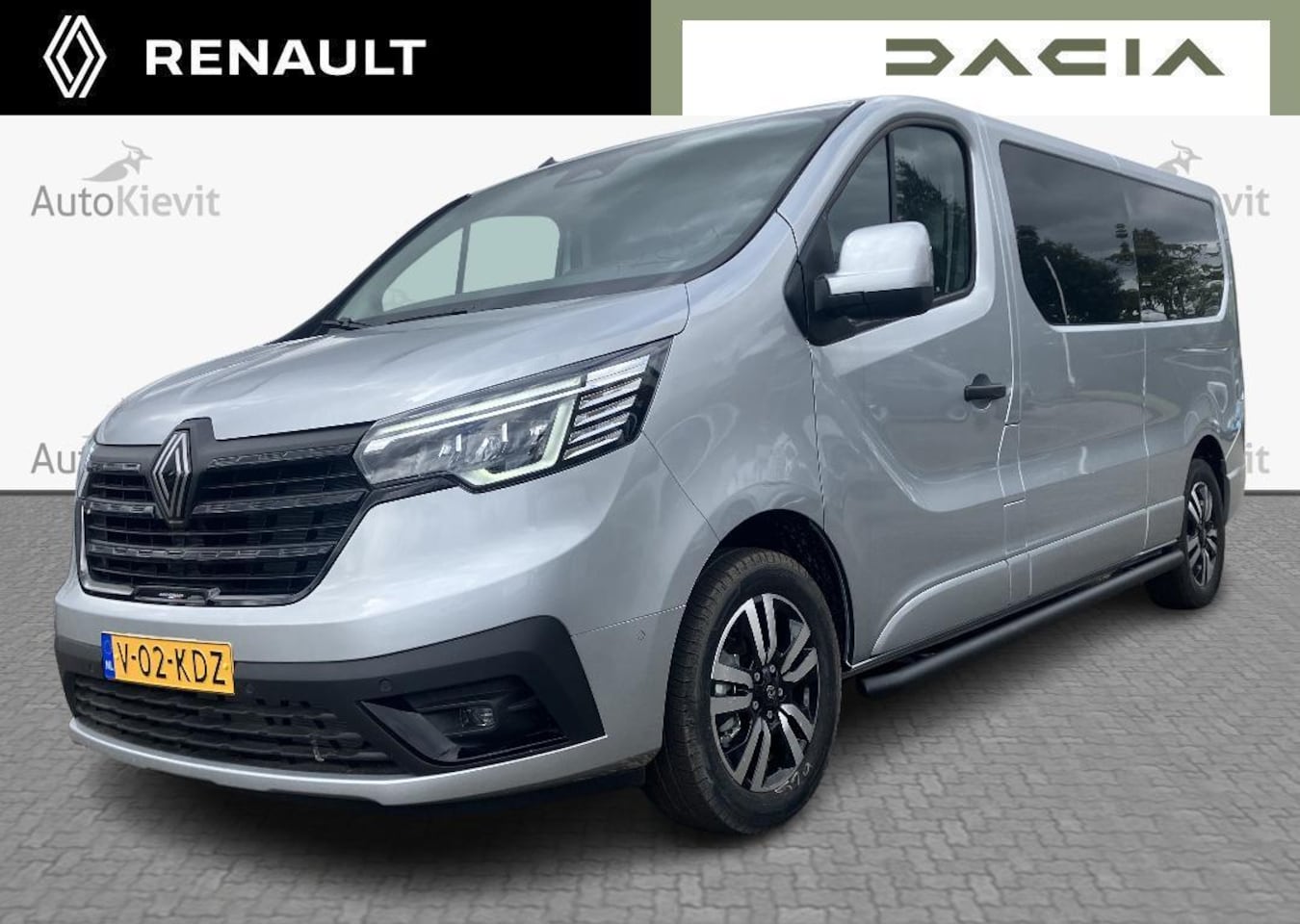 Renault Trafic - 2.0 Blue dC1 150 EDC T30 L2H1 Extra - 125th Anniversary - Alarm / Trekhaak / Reservewiel - AutoWereld.nl