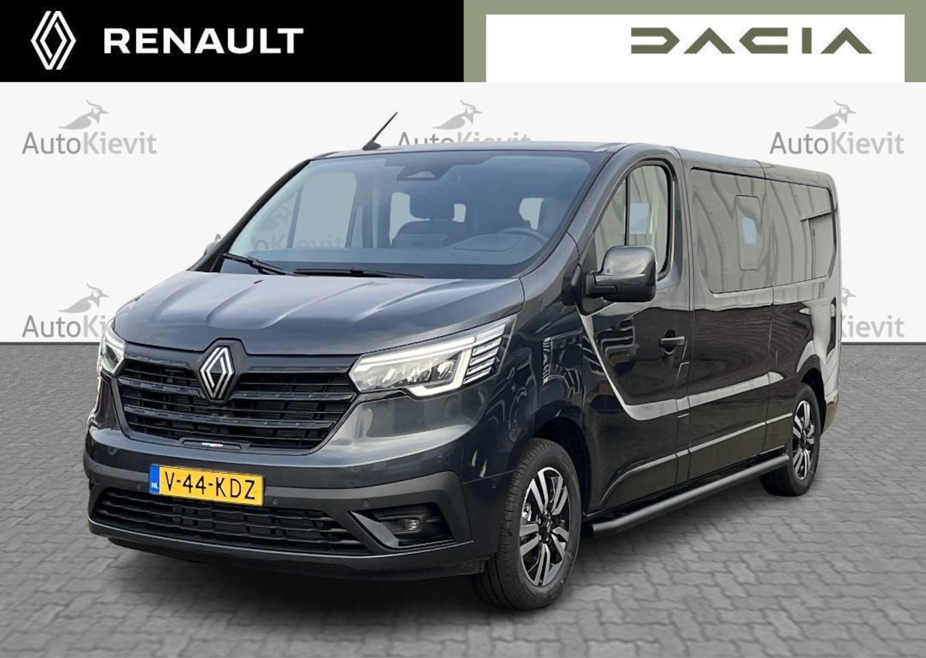 Renault Trafic - 2.0 Blue dCi EDC 170 T29 L2H1 Extra DC - 125th Anniversary - Dubbel Cabine / Alarm / Trekh - AutoWereld.nl