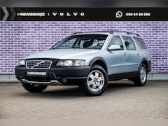 Volvo XC70 - 2.5 T Geartronic Comfort Line | Trekhaak | Schuif/kantel dak| Cruise control | Stoelverwar
