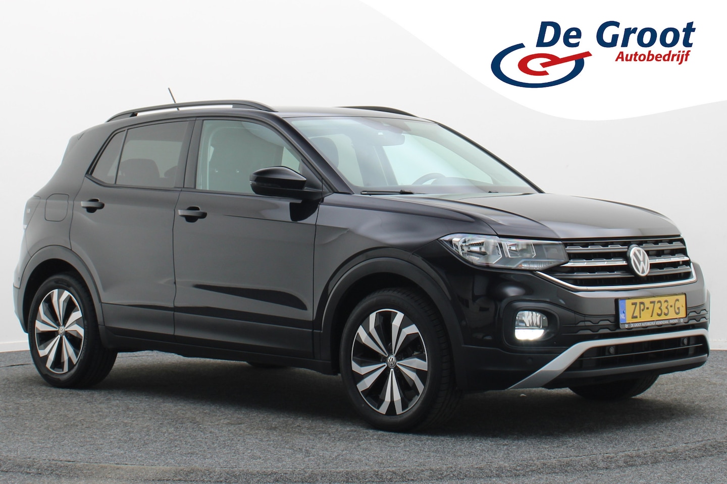 Volkswagen T-Cross - 1.0 TSI Life ACC, Climate, Apple Carplay, Dodehoeksensor, PDC, 17" - AutoWereld.nl