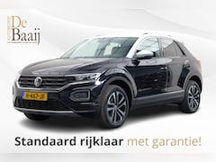 Volkswagen T-Roc - 1.5 TSI Sport | Automaat | Digitaal dashboard | 17'' licht metaal |