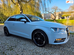 Audi A3 - 1.4 TFSI sport 18"ROTOR/airco/6-bak
