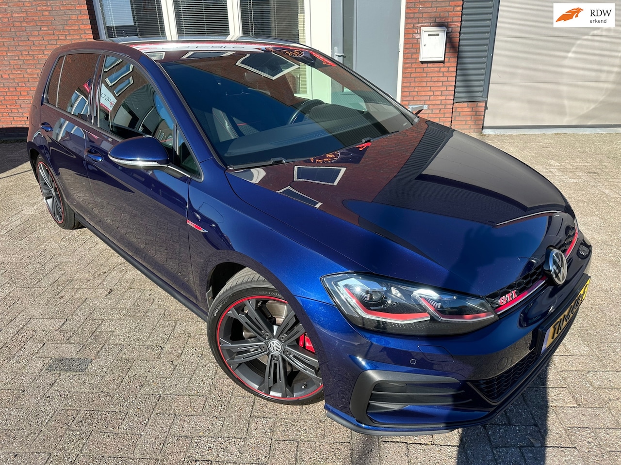 Volkswagen Golf - 2.0 TSI GTI Performance / Navi / Leder / Virtual / DSG - AutoWereld.nl