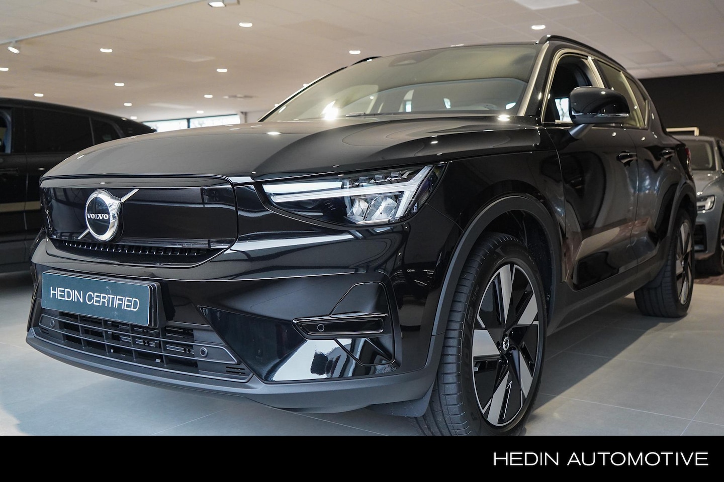 Volvo EX40 - Single Motor Extended Range Plus 82 kWh | Warmtepomp | WLTP 572km | Voorraad | Stoel- + st - AutoWereld.nl