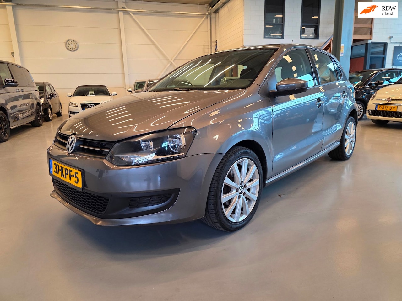 Volkswagen Polo - 1.4-16V Comfortline | Carplay/Android-auto - AutoWereld.nl