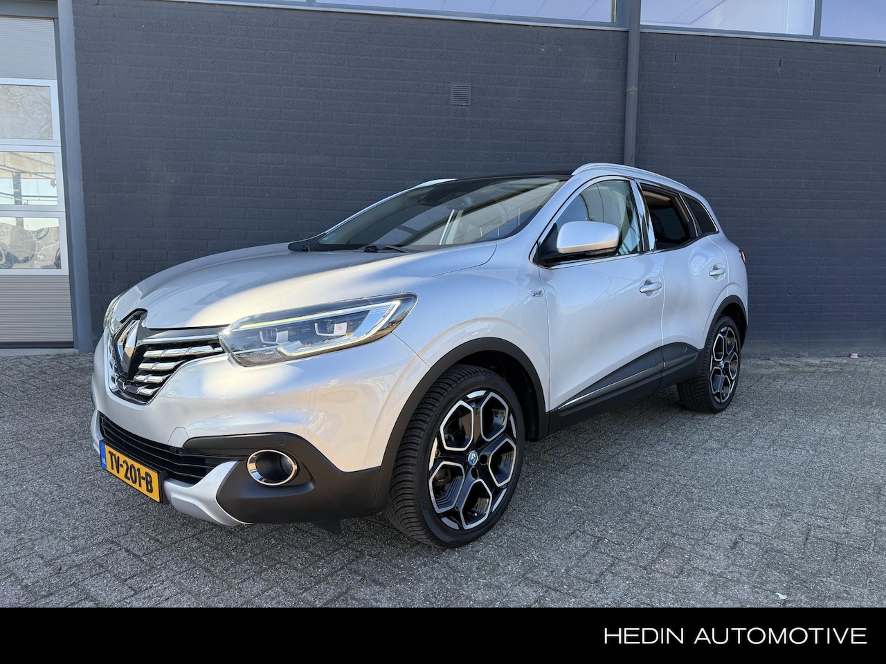 Renault Kadjar - 1.2 TCe Intens Navigatie | Led | Stoelverwarming | Camera| - AutoWereld.nl