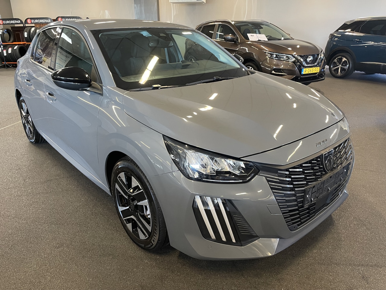 Peugeot 208 - 1.2 PureTech 100 Allure Applecarplay-Climate control-Lichtmetalen velgen - AutoWereld.nl