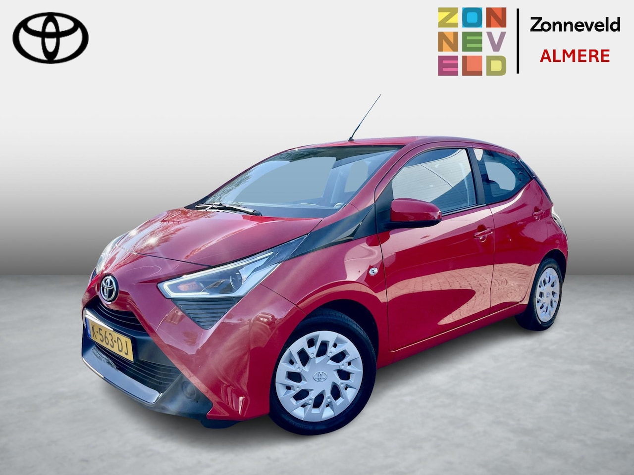 Toyota Aygo - 1.0 VVT-i x-play 1.0 VVT-i x-play - AutoWereld.nl