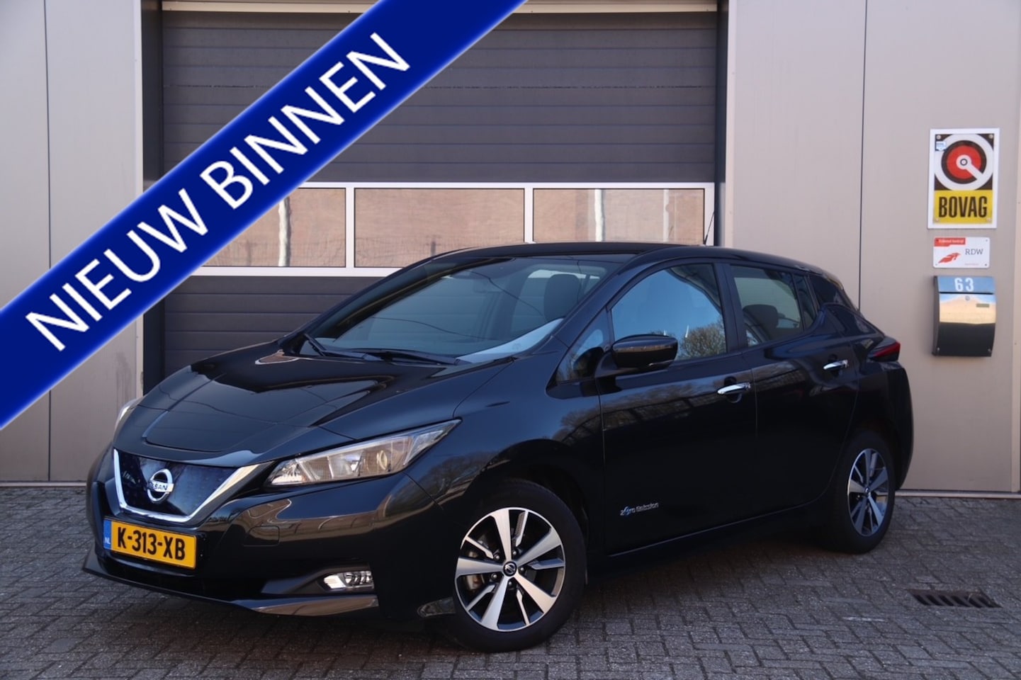 Nissan LEAF - Acenta 40 kWh Acenta 40 kWh, Camera, Cruise, Navi - AutoWereld.nl