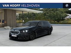 BMW 5-serie Touring - M5 Automaat / Panoramadak / M Drive Professional / Trekhaak / Bowers & Wilkins / M Carbon