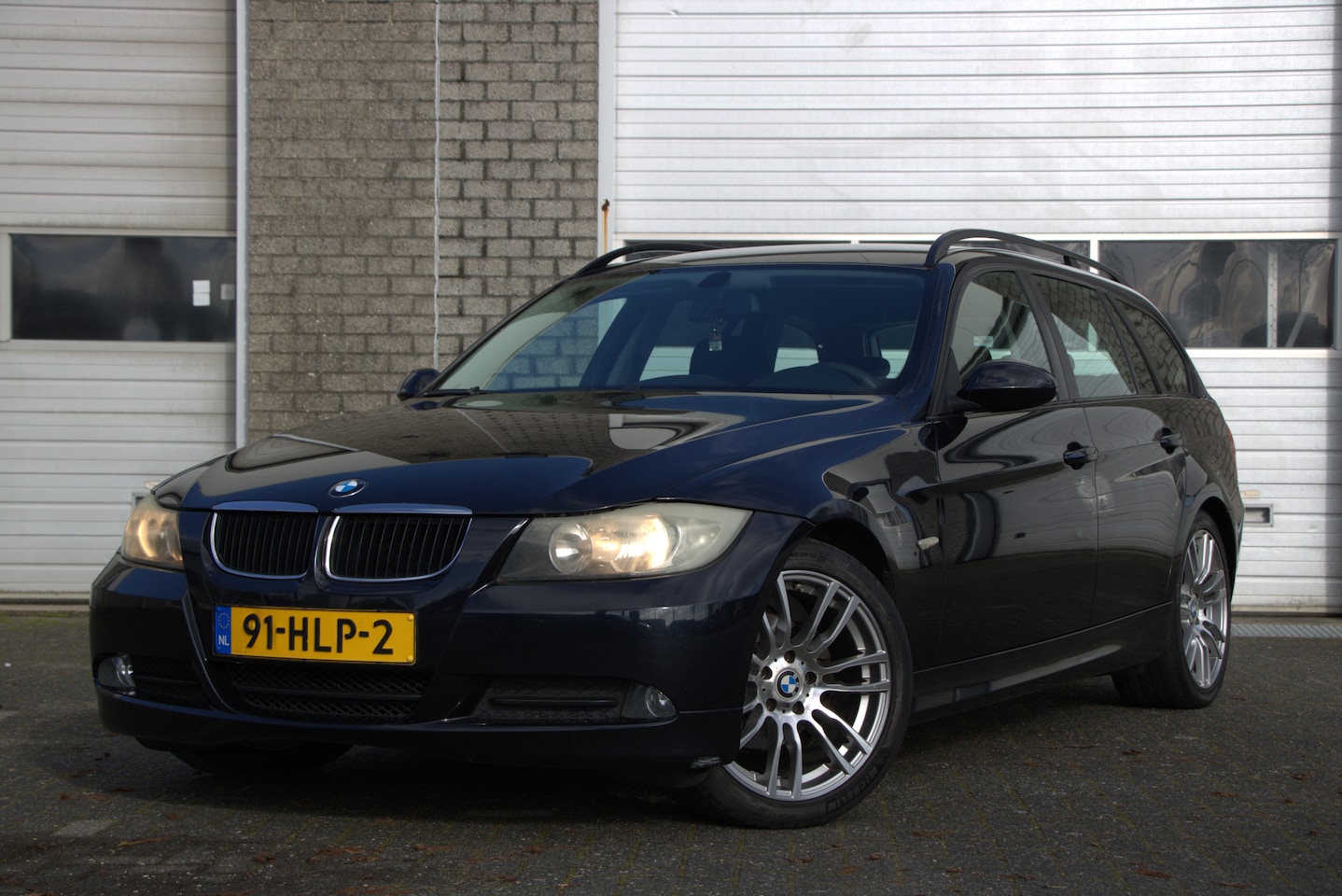BMW 3-serie Touring - 318i - AutoWereld.nl