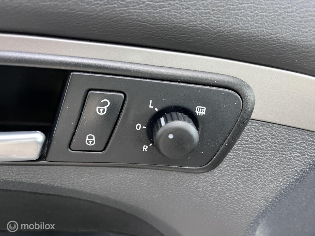 Volkswagen Touran - 1.4 TSI *NETTE AUTO*6 BAK*NEW APK 11/2026 - AutoWereld.nl