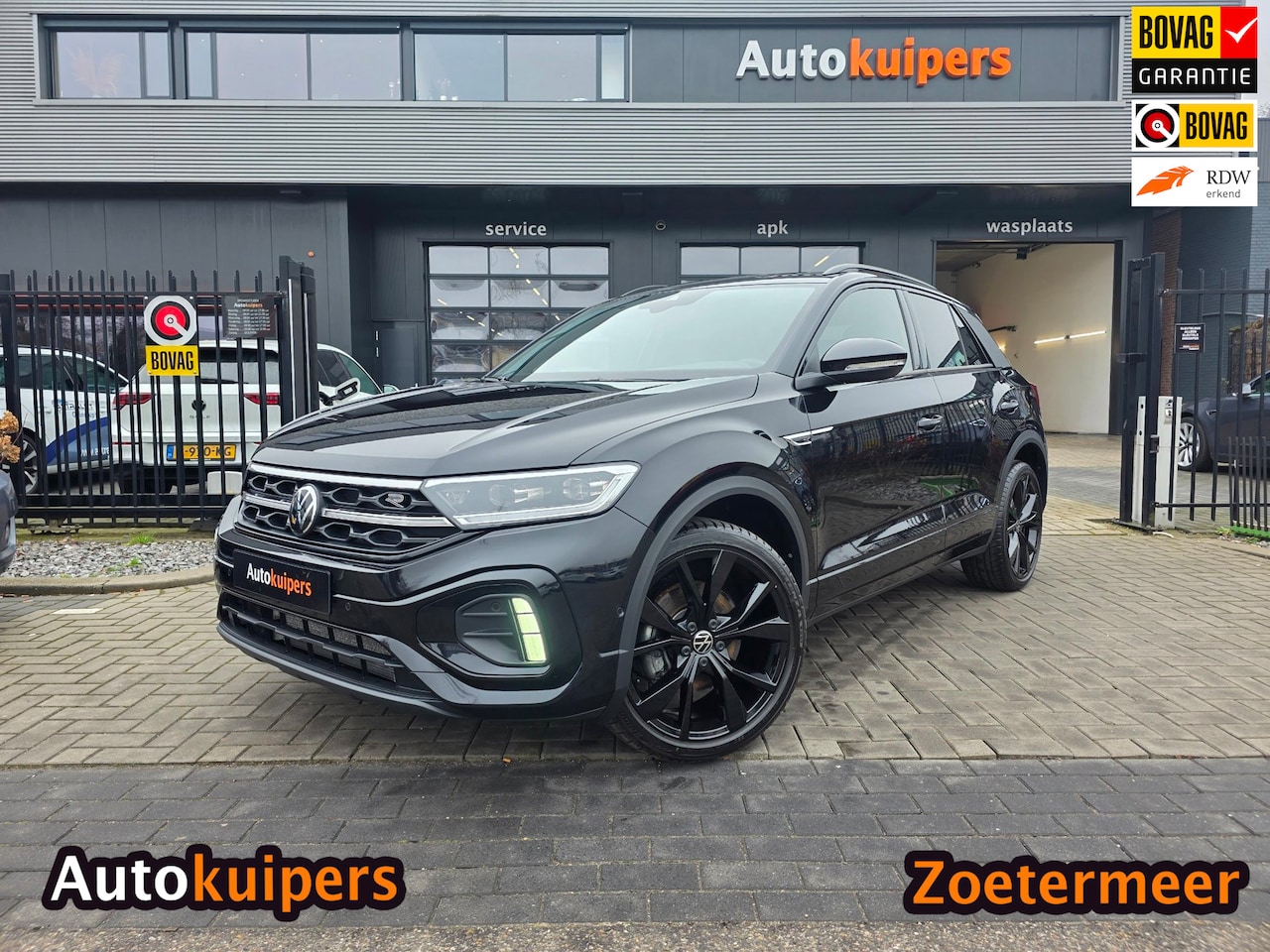 Volkswagen T-Roc - 1.5 TSI R-Line Edition| Met panoramadak, stoelverwarming, elektrische achterklep en virtua - AutoWereld.nl
