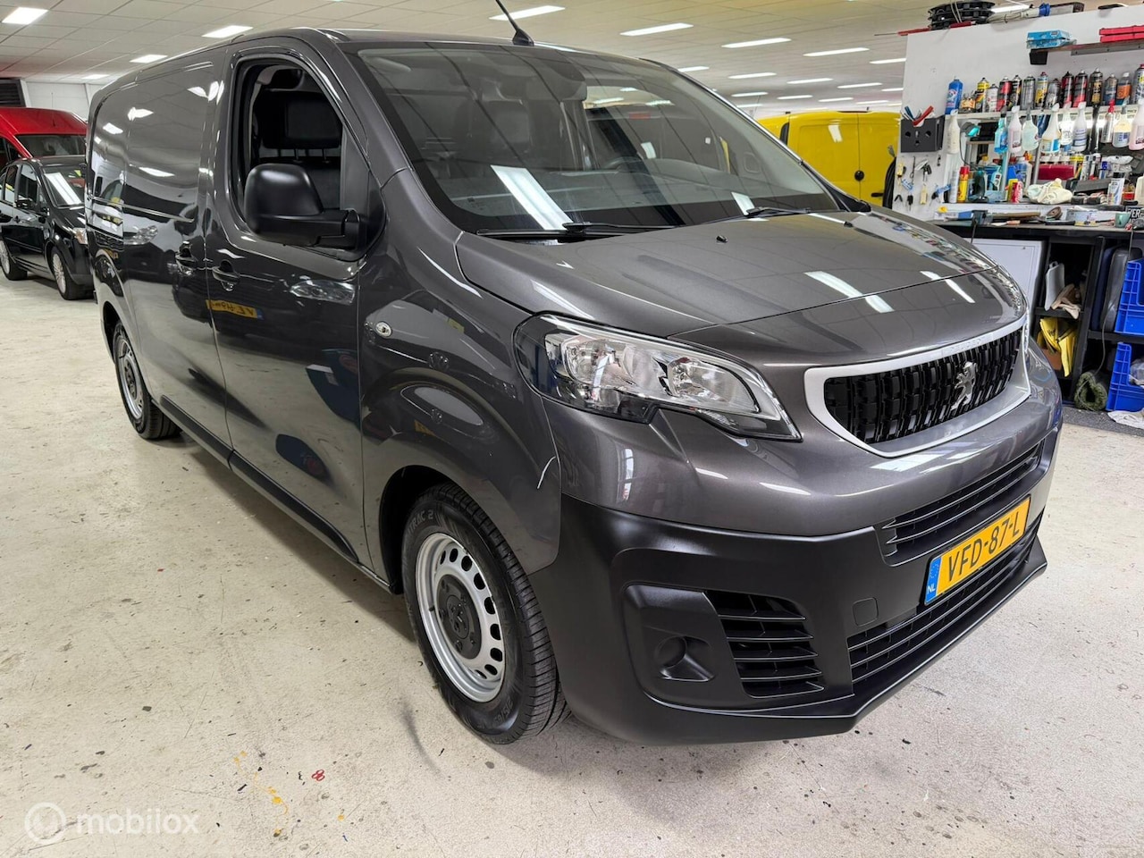Peugeot Expert - Bestel 1.5 BlueHDI 100 Standard Premium - AutoWereld.nl