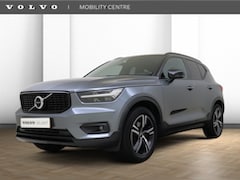 Volvo XC40 - T4 R-Design | Panoramadak | Trekhaak | Dodehoekdetectie |