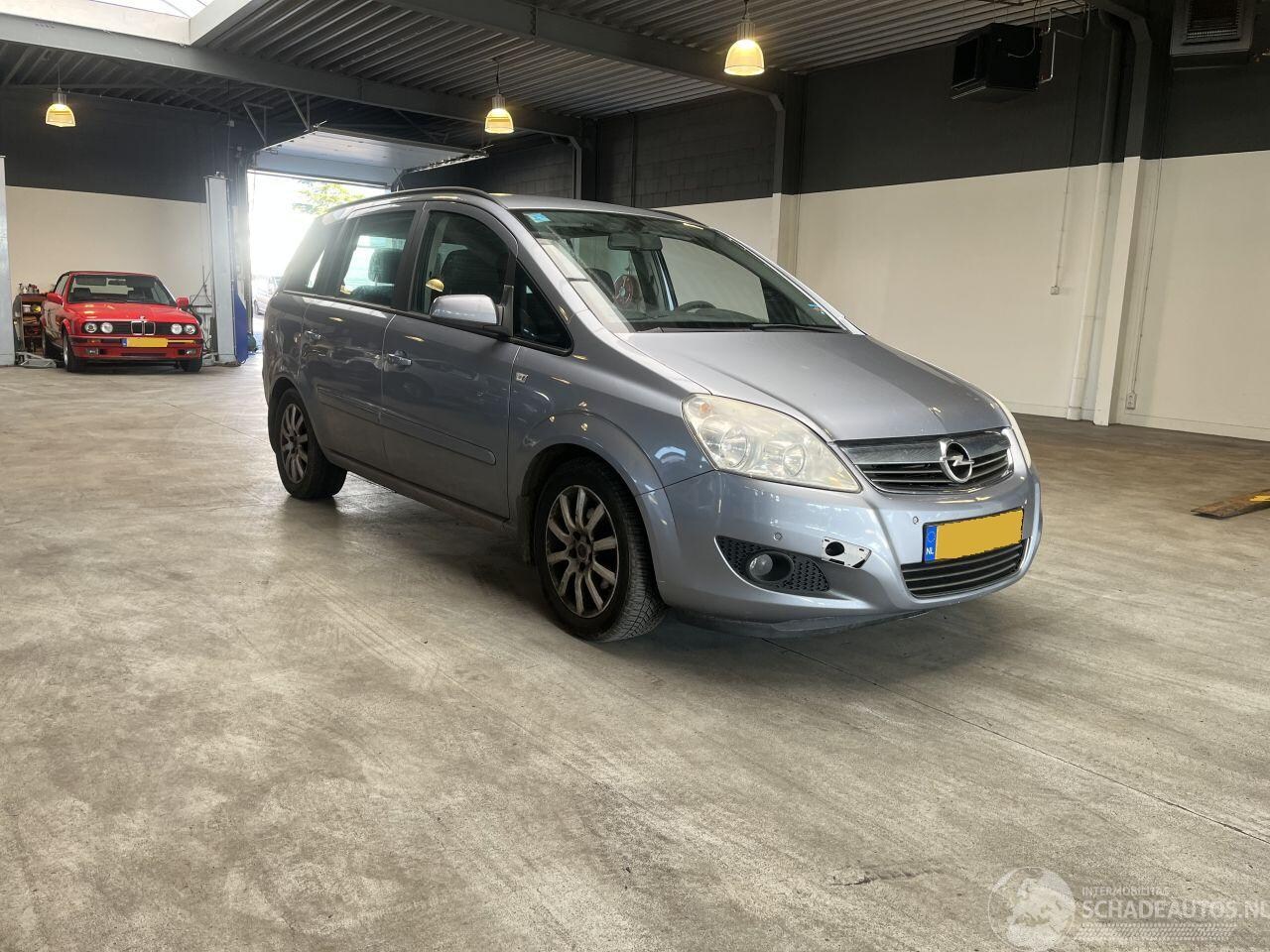 Opel Zafira - 1.8 Temptation 7 PERSONS! NAP + APK!