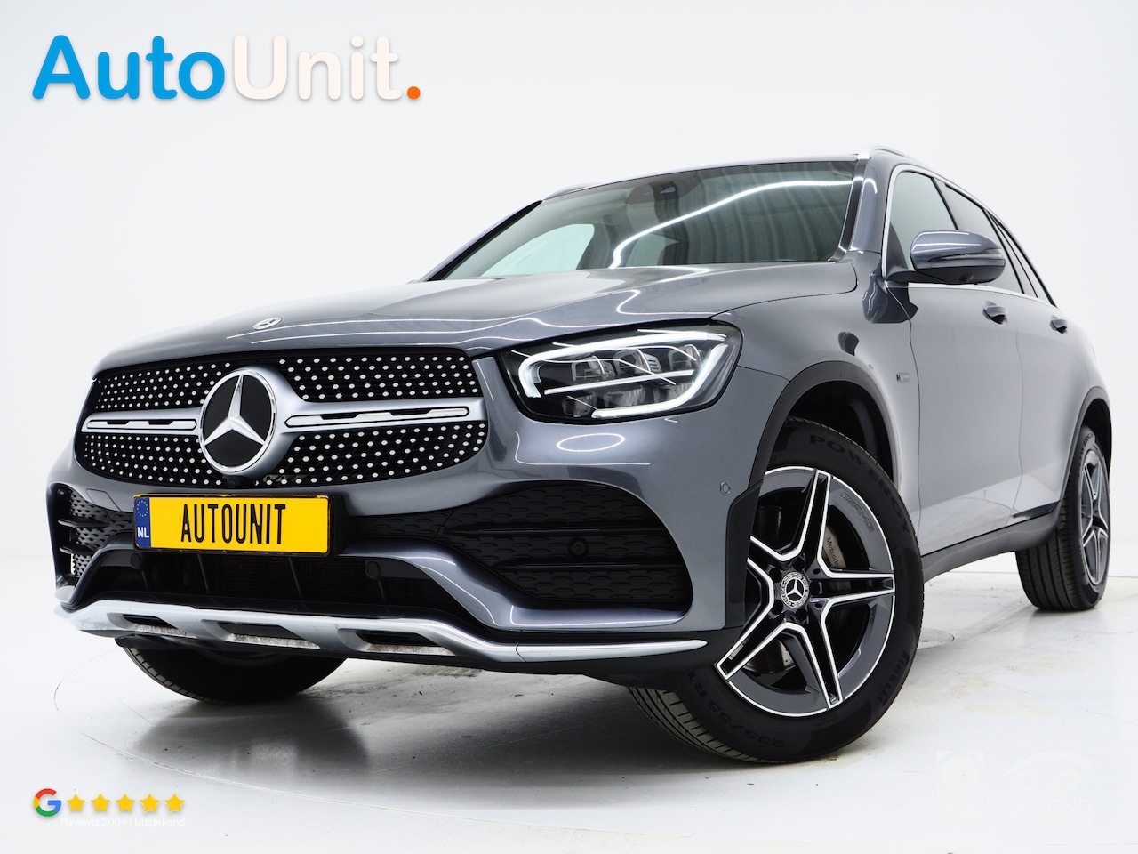 Mercedes-Benz GLC-klasse - 300e 4MATIC AMG | Panoramadak | 360 | Leder | Virtual | Stoelverwarming | Dodehoek | LED - AutoWereld.nl