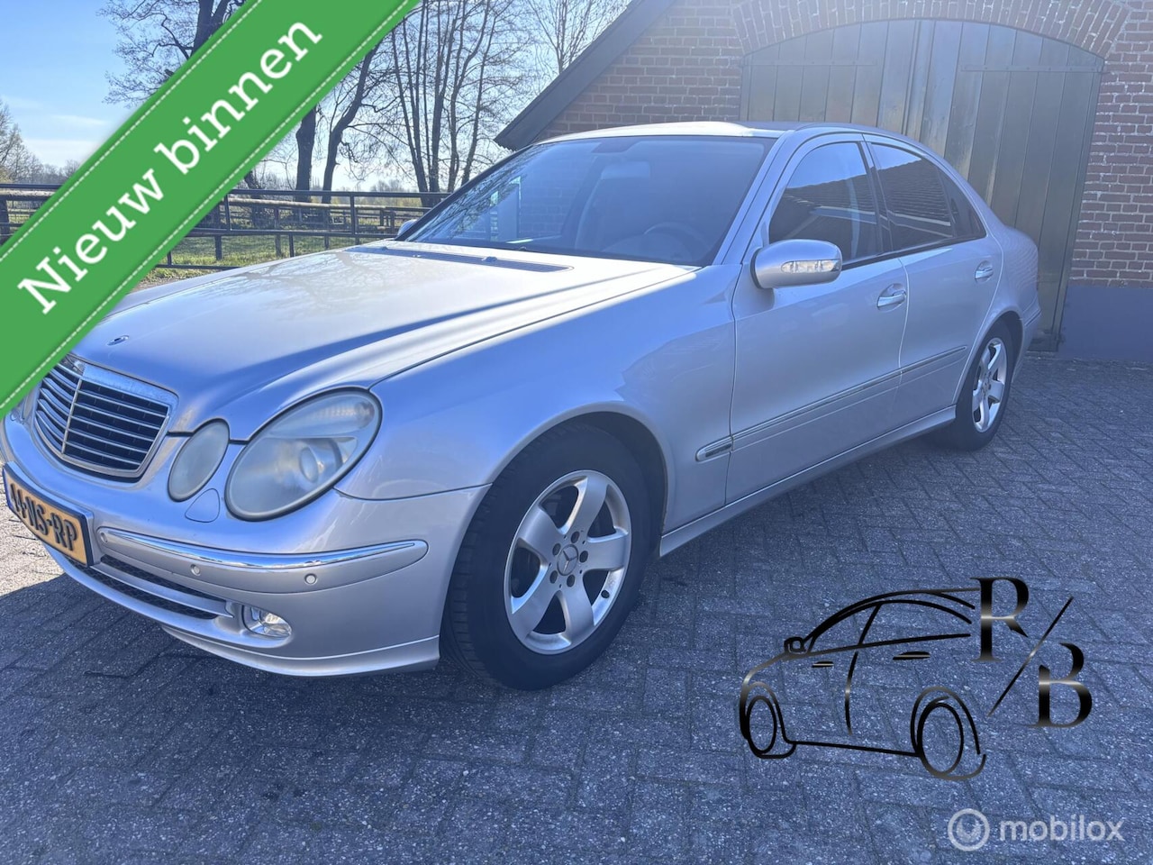 Mercedes-Benz E-klasse - 320 Avantgarde EXPORTKOOPJE !!!!!! - AutoWereld.nl