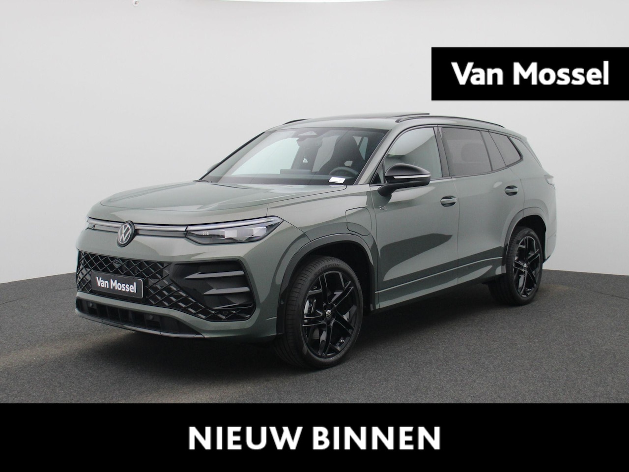 Volkswagen Tayron - 1.5 eHybrid R-Line Edition 204 PK| Origineel Nederlands | 1e Eigenaar | Trekhaak | Panoram - AutoWereld.nl