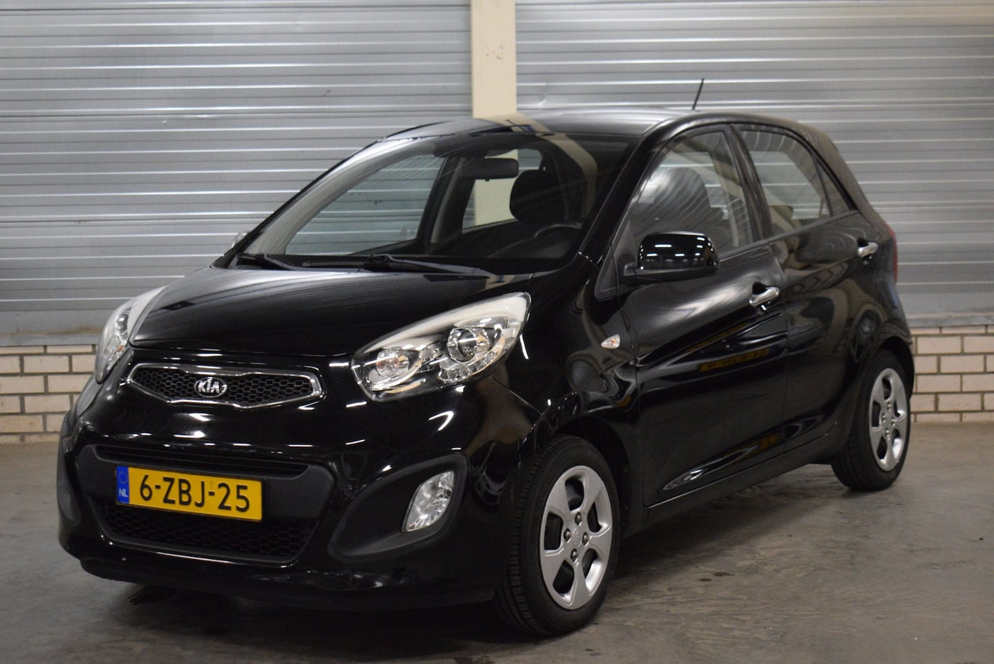 Kia Picanto - 1.0 CVVT BusinessLine + Led|Airco|Bluetooth| - AutoWereld.nl