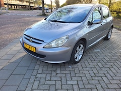 Peugeot 307 - 1.6-16V XSI