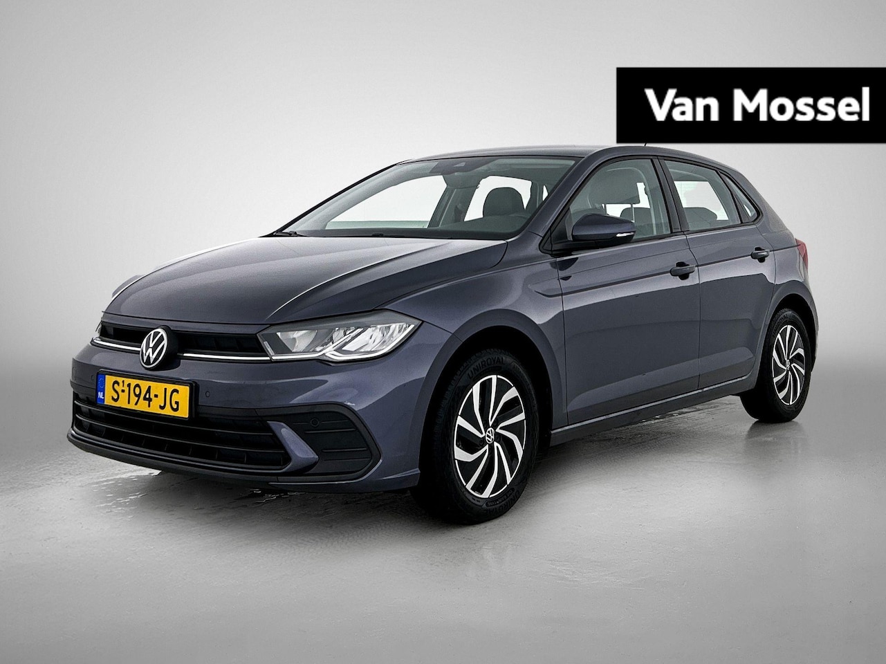 Volkswagen Polo - 1.0 TSI Life | 95 PK | Airco | Navigatie | Digital Cockpit | Parkeersensoren | All Season - AutoWereld.nl