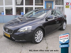 Volvo V40 - 2.0 T3 Summum - Rijklaarprijs, climat, trekhaak