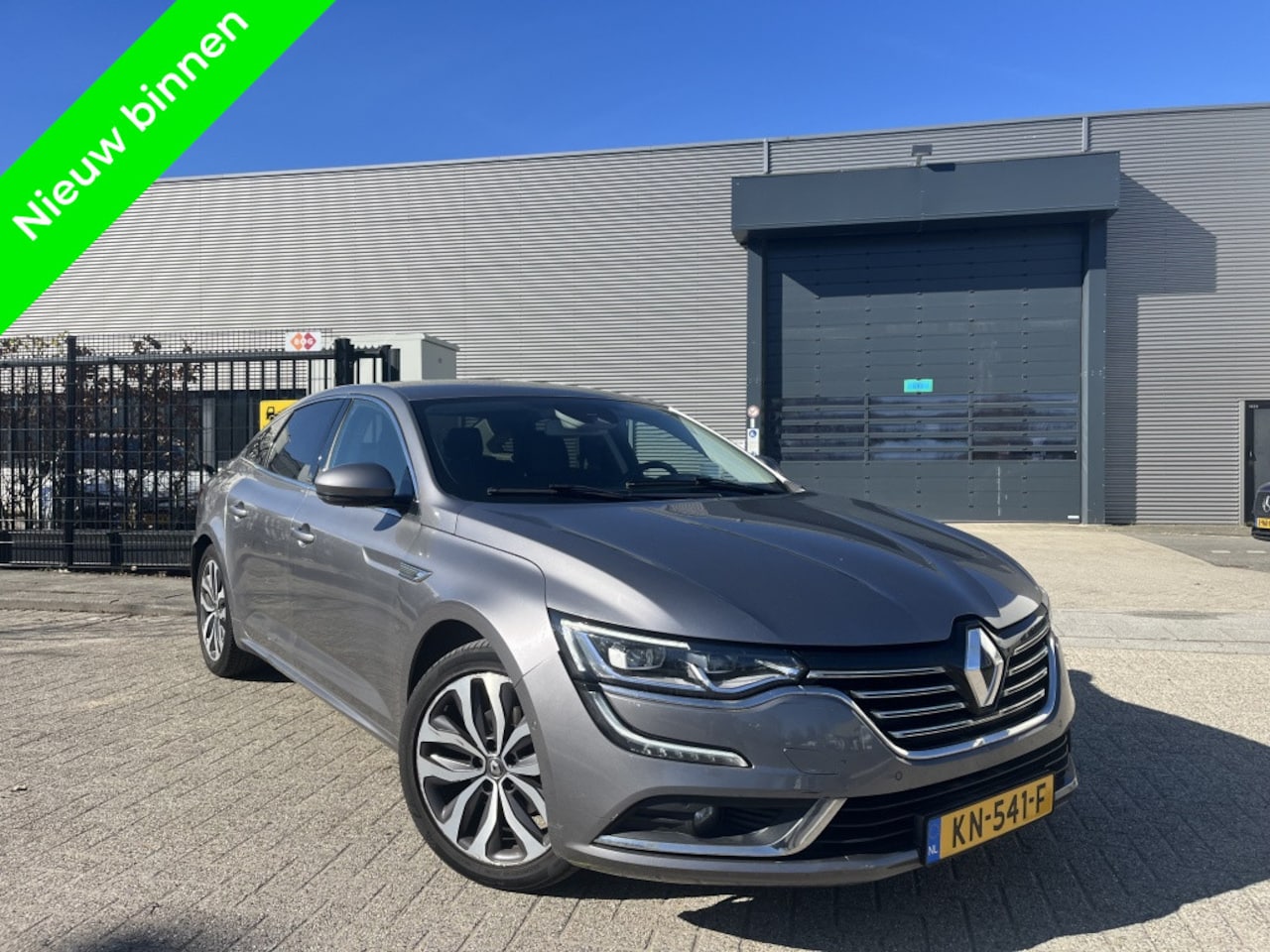 Renault Talisman - 1.6 dCi Intens Automaat 4Control Headup Cam - AutoWereld.nl