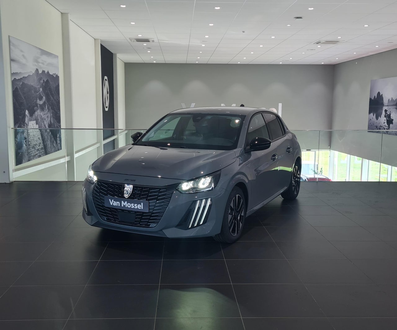 Peugeot 208 - 1.2 PureTech 100 Allure | Apple Carplay/Android Auto | Parkeersensoren | Lichtmetalen velg - AutoWereld.nl
