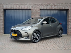 Toyota Yaris - 1.5 Hybrid Automaat Dynamic | Camera | Keyless | Navigatie | Carplay/Android Auto | NAP |