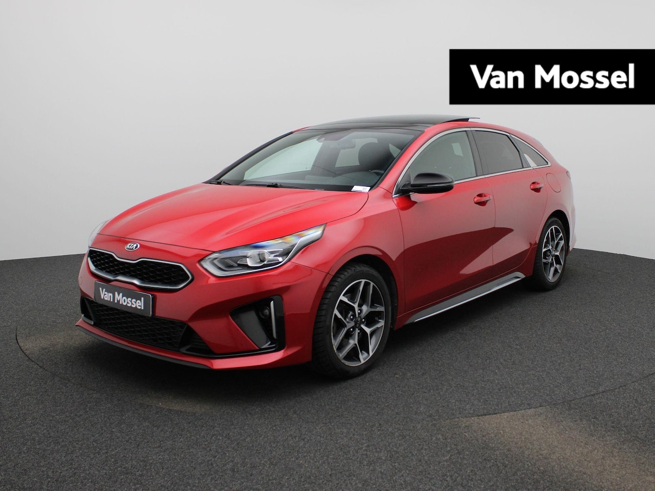 Kia Pro cee'd - 1.4 T-GDI GT-PlusLine | Navigatie | Panoramadak | Apple Carplay / Android Auto | Climate C - AutoWereld.nl