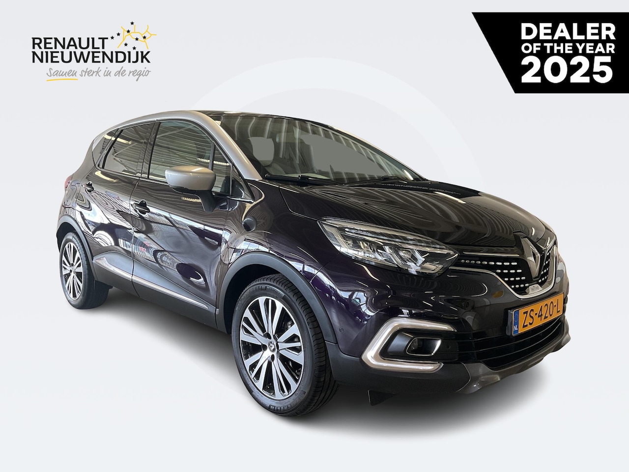 Renault Captur - 1.3 TCe Initiale Paris AUTOMAAT / APPLE CARPLAY ANDROID AUTO / PANORAMADAK / NAVIGATIE / C - AutoWereld.nl