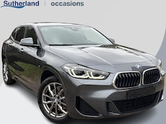 BMW X2 - xDrive25e M Sport | 220pk | Panoramadak | M pakket | Achteruitrijcamera | Leder | Sportsto