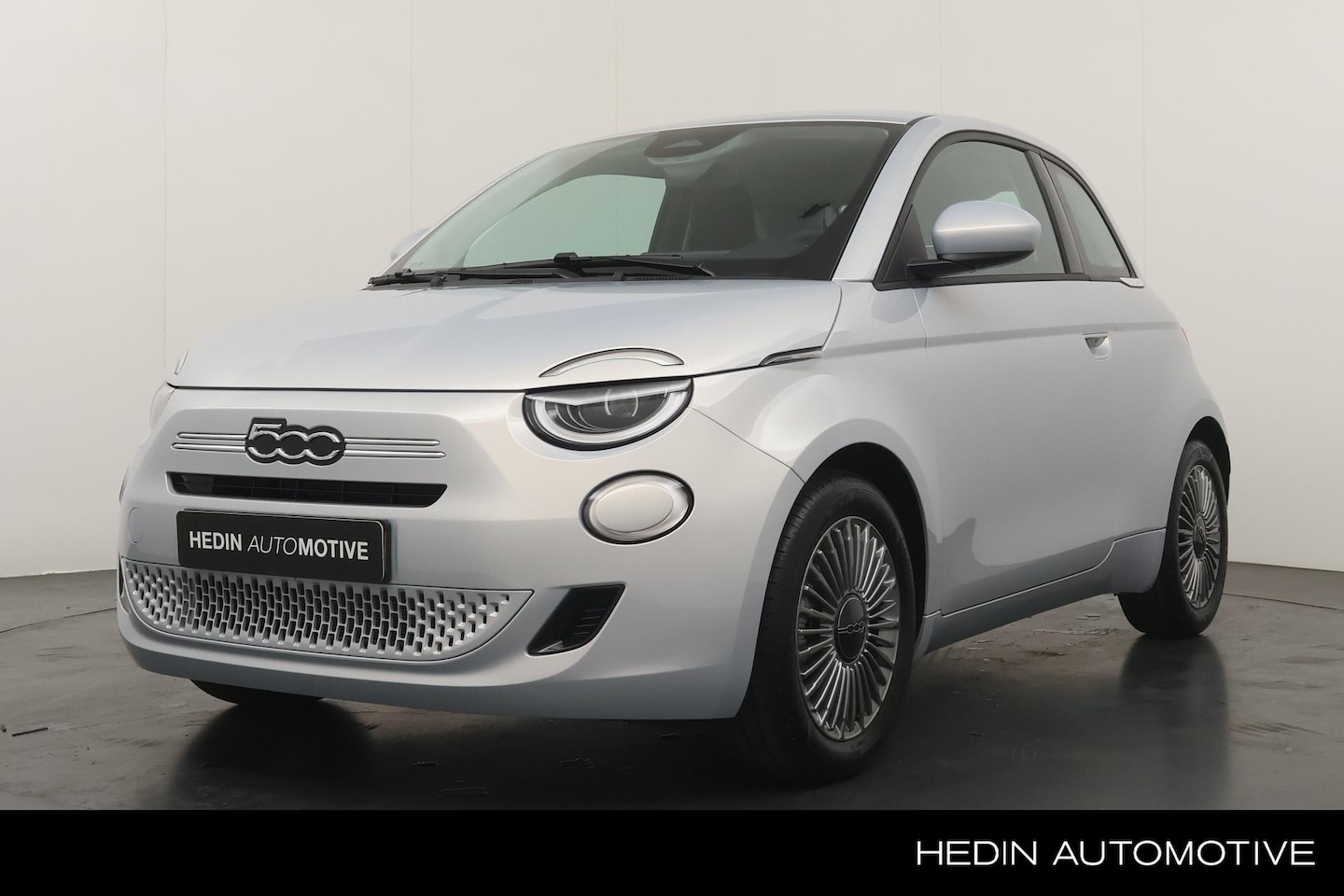 Fiat 500 - 1.0 Hybrid Torino Launch Edition | 16" LM Velgen | Climate Control | Regensensor | Parkeer - AutoWereld.nl