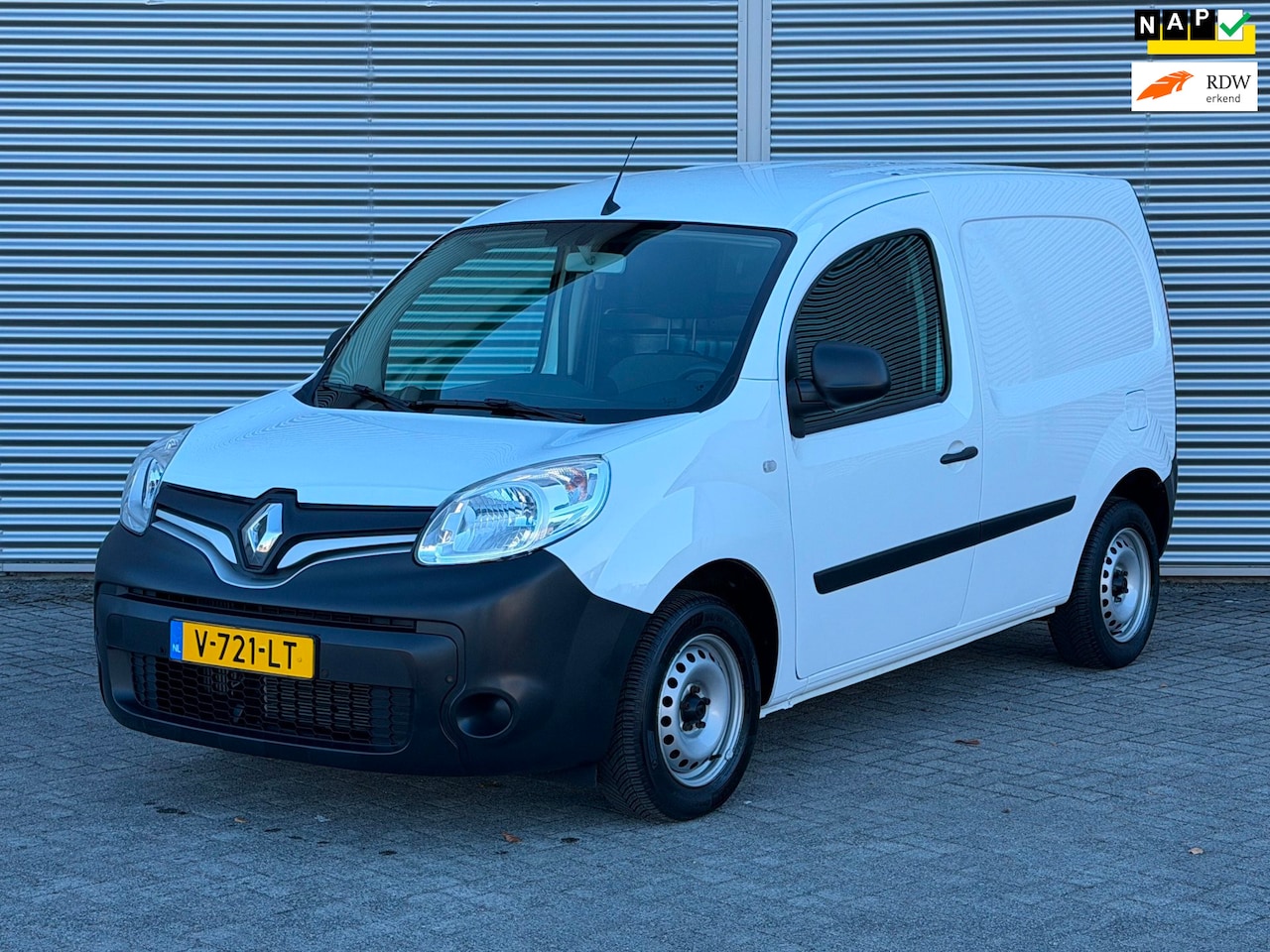 Renault Kangoo - 1.2 TCe 115 BPM Vrij Airco/ Cruise/ Trekhak/ PDC/ Bluetooth/ - AutoWereld.nl