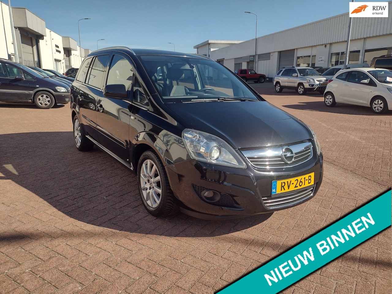 Opel Zafira - 1.6 Cosmo MOOIE AUTO BEL 0619590613 HOGEN IN STAP APK 23-03-2027 7 PERSONS - AutoWereld.nl