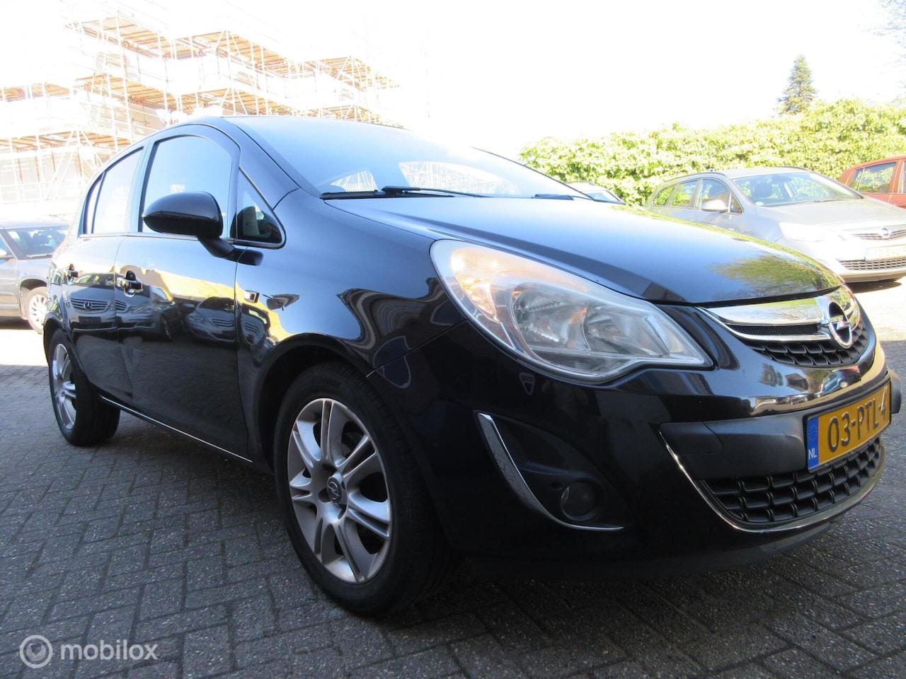 Opel Corsa - 1.4-16V Cosmo 1.4-16V Cosmo - AutoWereld.nl