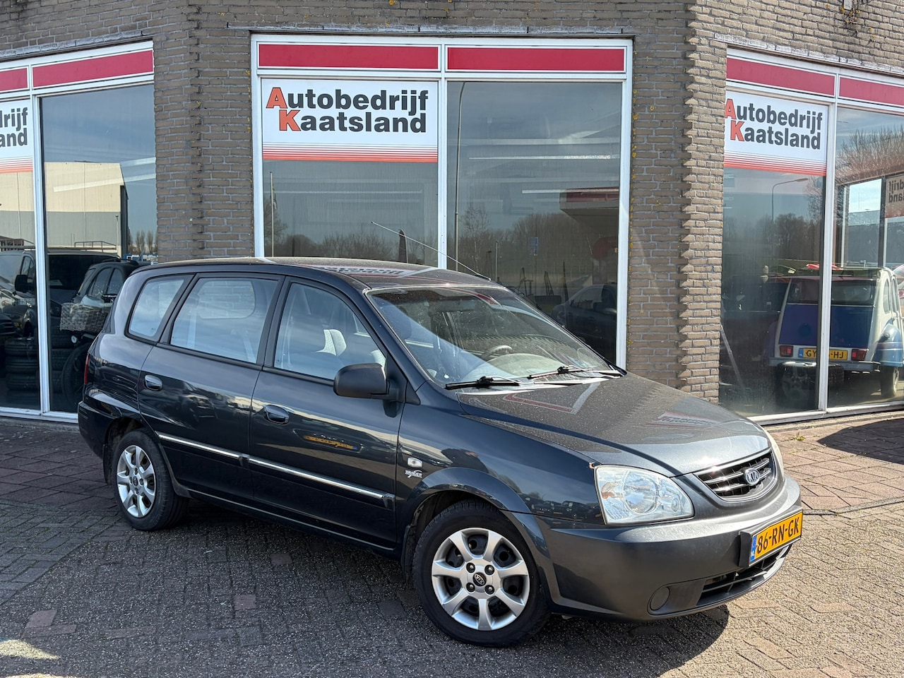 Kia Carens - 2.0 CVVT M-bition - Airco - - AutoWereld.nl