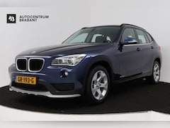 BMW X1 - SDrive20i Executive (TREKHAAK, PARKEERSENSOREN, NAVIGATIE)