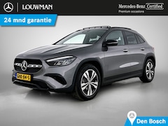 Mercedes-Benz GLA-Klasse - 180 Luxury Line | Night pakket | Panorama schuifdak | Lederlook zwart Artico | Privacy Gla