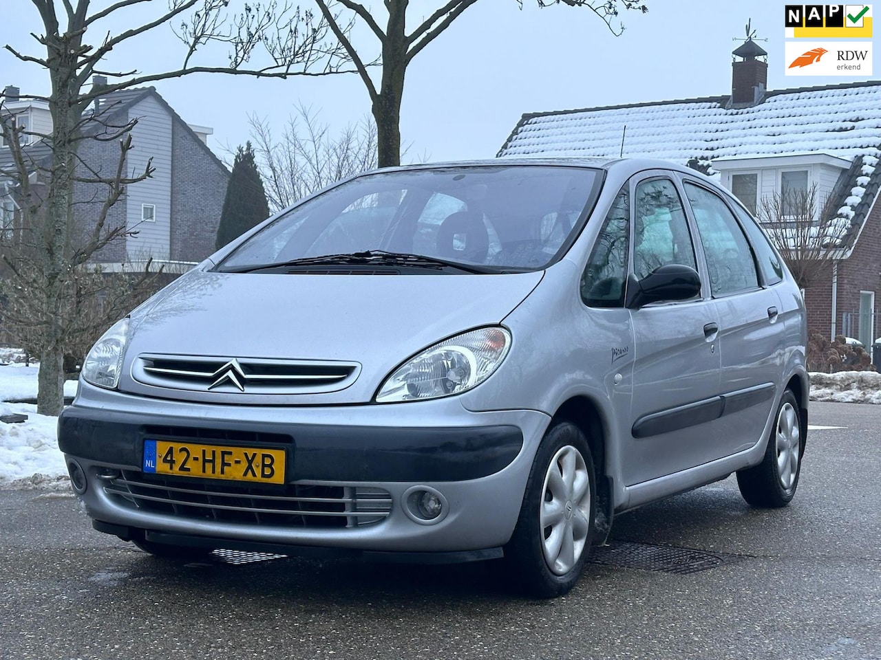 Citroën Xsara Picasso - 1.8i-16V Airco*Trekhaak*25-08-2026 APK*NAP*Elektrische ramen* - AutoWereld.nl