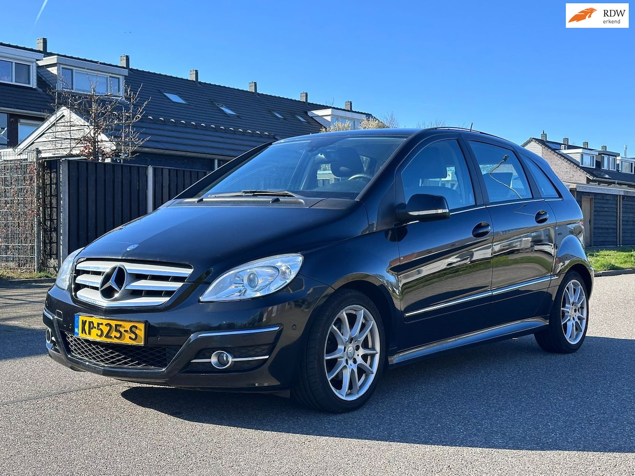 Mercedes-Benz B-klasse - 200 Automaat*Cruise*Stoelverwarming*Airco*LM velgen*Parkeersensoren* - AutoWereld.nl