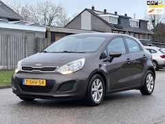 Kia Rio - 1.2 CVVT Comfort Pack 5DR*Apple/Carplay*Navigatie*Airco*NAP*LM velgen