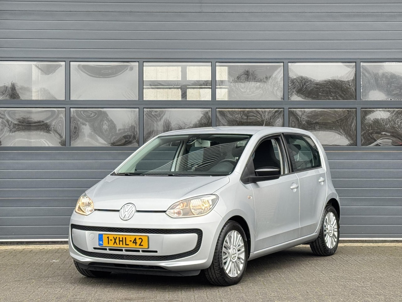 Volkswagen Up! - 1.0 EDITION I 2E PAASDAG OPEN I AIRCONDITIONING I CRUISE CONTROL I 5-DEURS - AutoWereld.nl