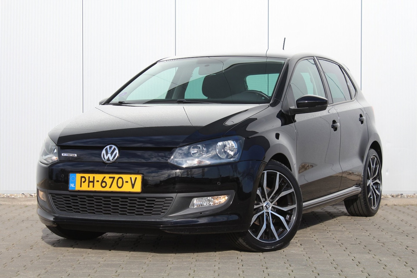 Volkswagen Polo - 1.0 BlueMotion Edition | Airco | Cruise control | Apple Carplay | PDC | NAP | APK | - AutoWereld.nl