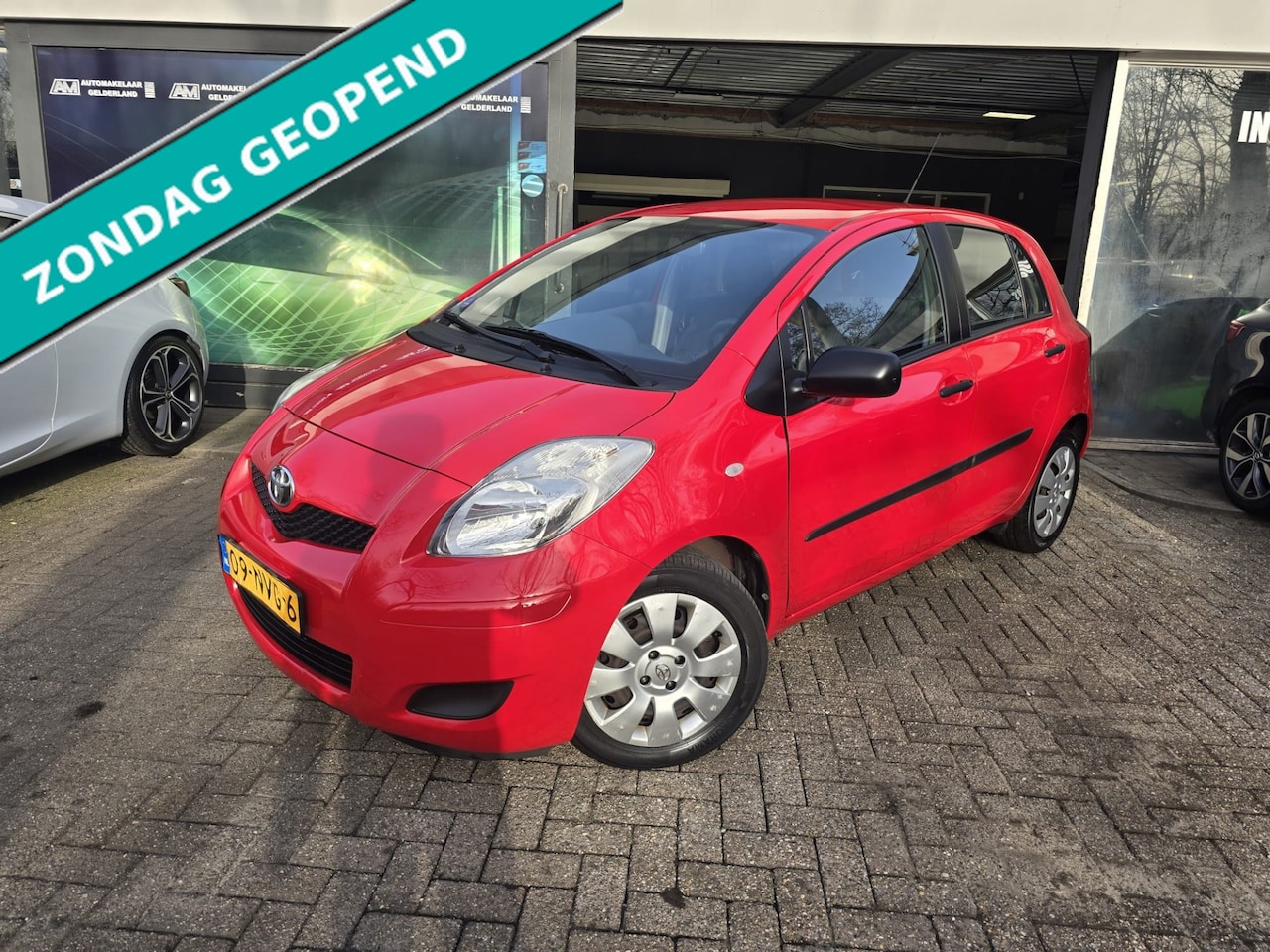 Toyota Yaris - 1.3 VVTi Comfort | 2E EIGENAAR | 12MND GARANTIE | AIRCO | ELEC RAMEN | PDC | - AutoWereld.nl