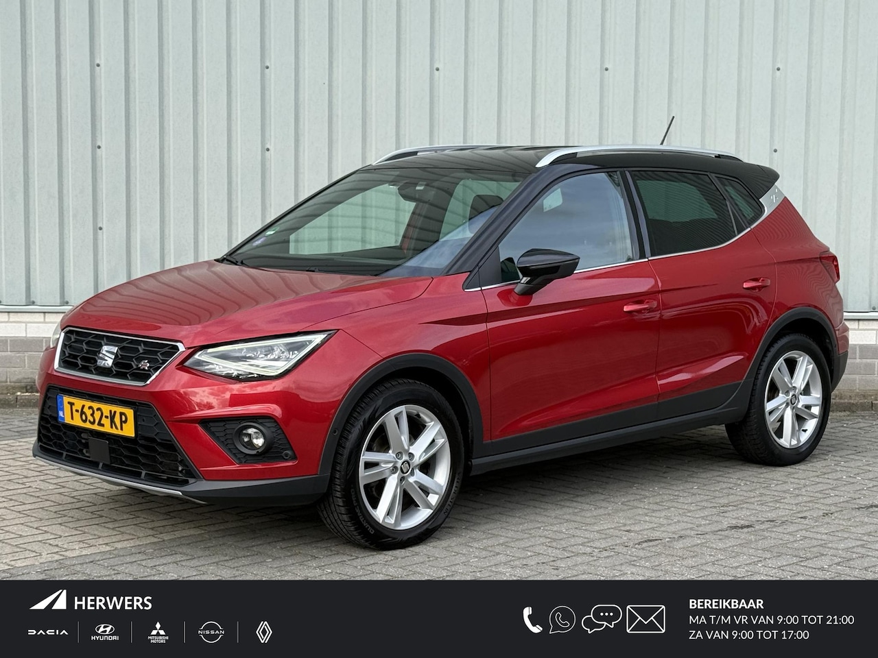 SEAT Arona - 1.5 TSI EVO FR Business Intense / Navigatie / Cruise Control / Stoelverwarming / All Seaso - AutoWereld.nl