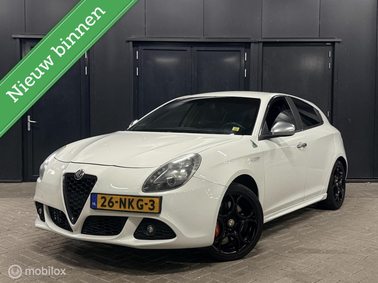 Alfa Romeo Giulietta - 1.7 TBi QV stage 2+ beurt+apk|NAP - AutoWereld.nl